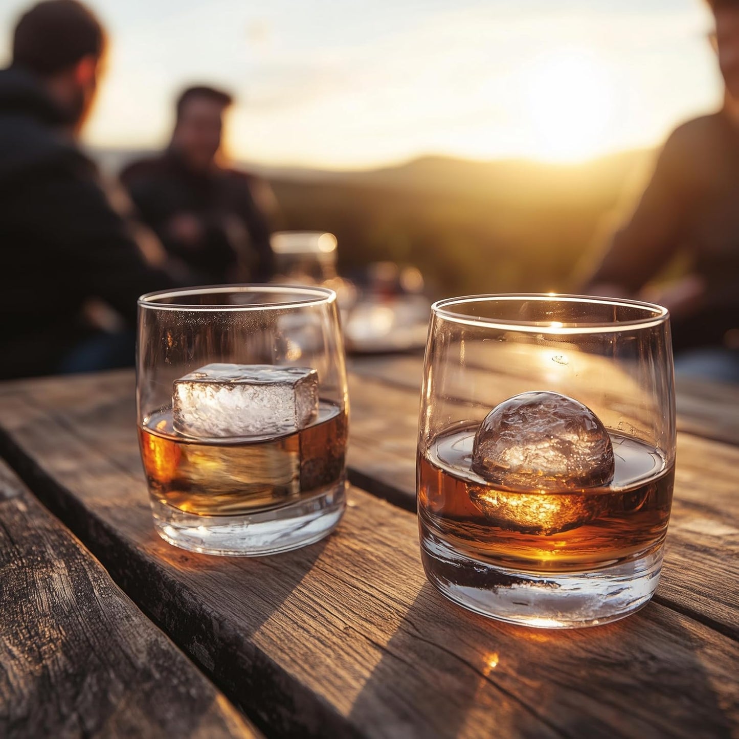 Silicone Ice Cube Trays ā Large Silicone Molds for 2-Inch Ice Cubes and Spheres, Whiskey Ice Cube Trays with Lids for Cocktails & Bourbon ā Set of 2 ā